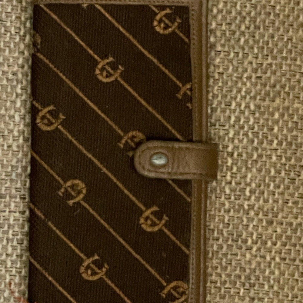 Vintage Aigner wallet